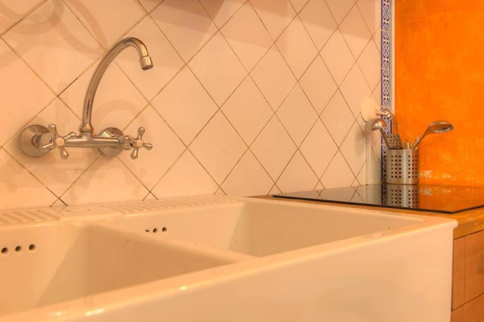 Brand New In Heart Of Lisbon Apartment Екстериор снимка